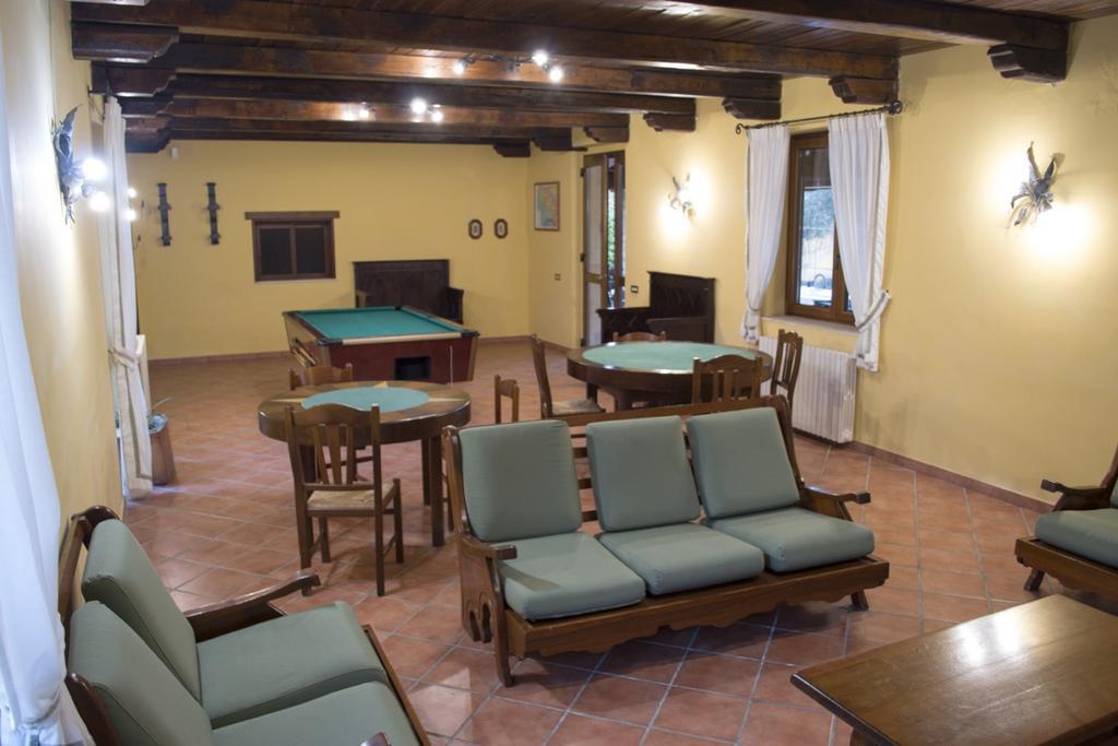Отель Agriturismo Macchiacupa Ариано-Ирпино Экстерьер фото