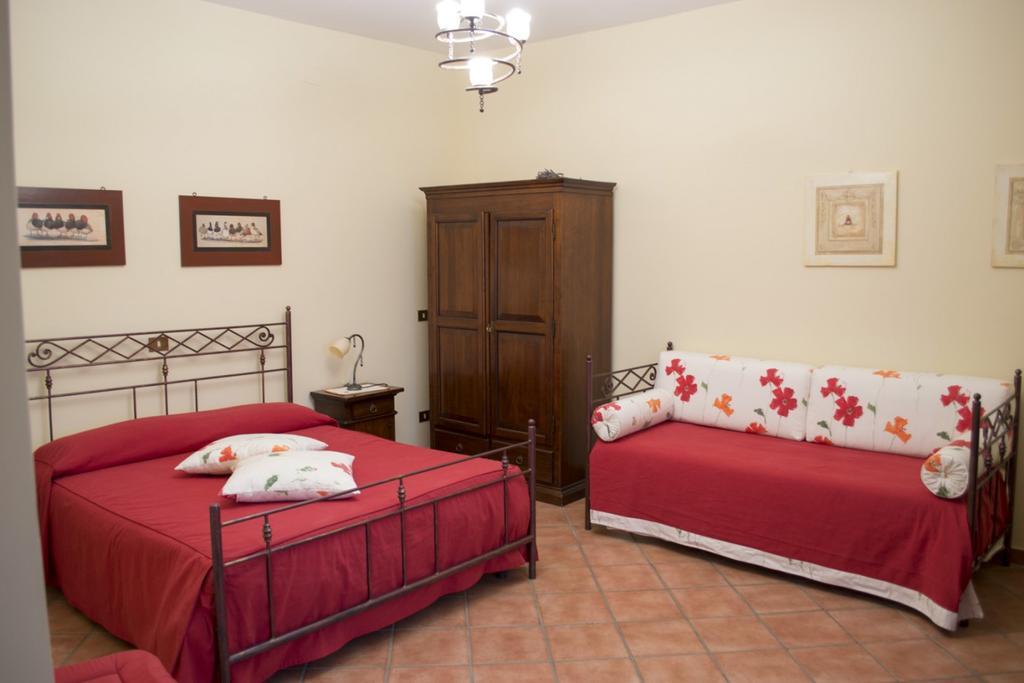 Отель Agriturismo Macchiacupa Ариано-Ирпино Экстерьер фото